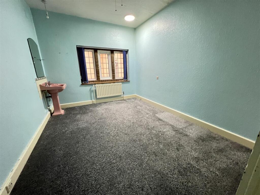 Additional image 37 of Englestede Close, Handsworth Wood, Birmingham