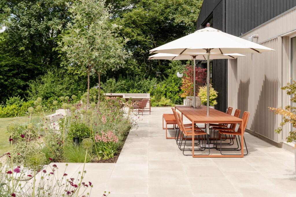 House in Tonbridge - View 3