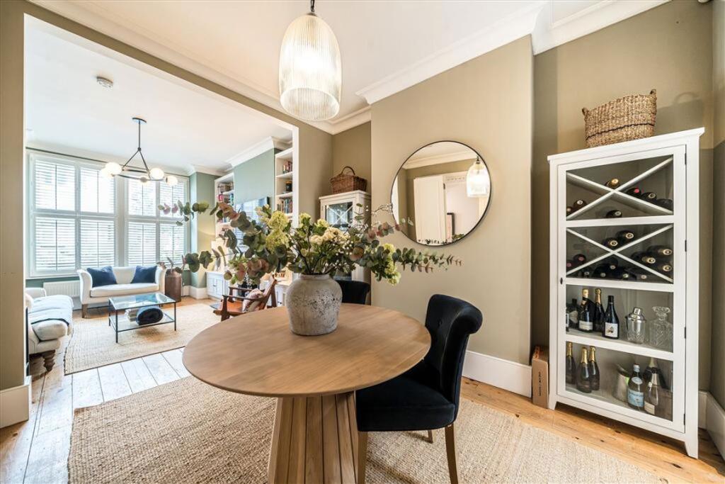 House in London - View 4