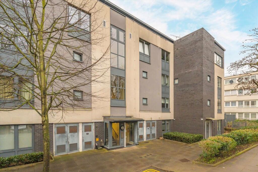 Main image of property: Biggerstaff Street, London