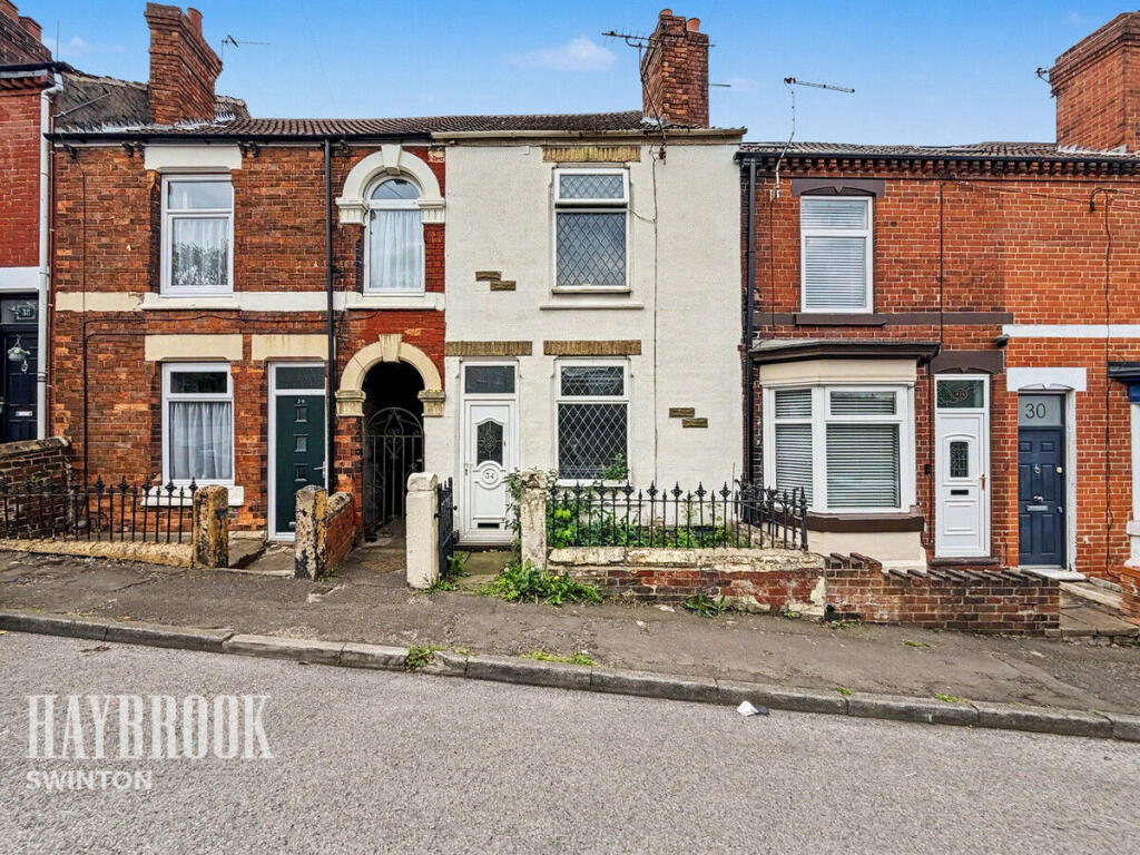 House in Doncaster, Dolcliffe Common, Mexborough - View 2