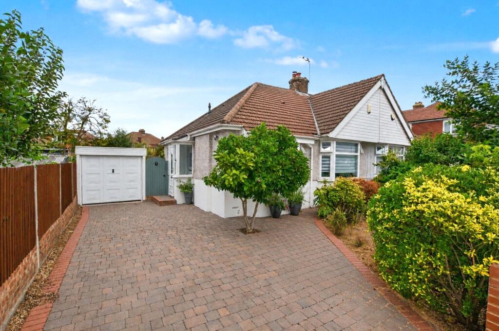 Main image of property: Silecroft Road, Bexleyheath, DA7