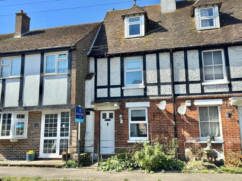 Main image of property: The Street, Newington, Folkestone, Kent, CT18