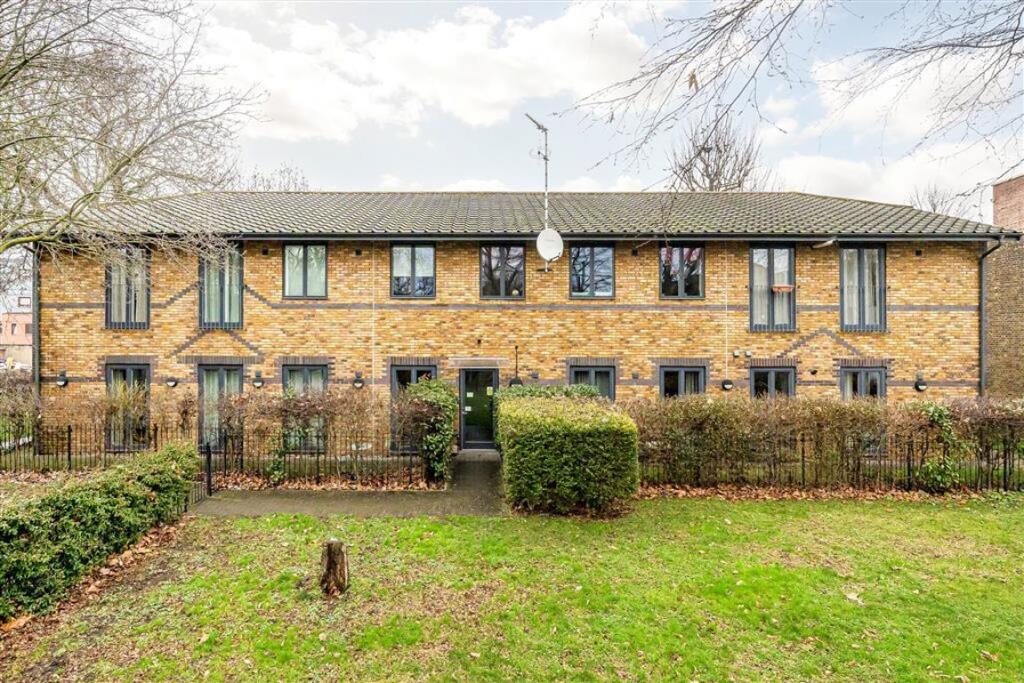 Main image of property: Queens Road, Peckham