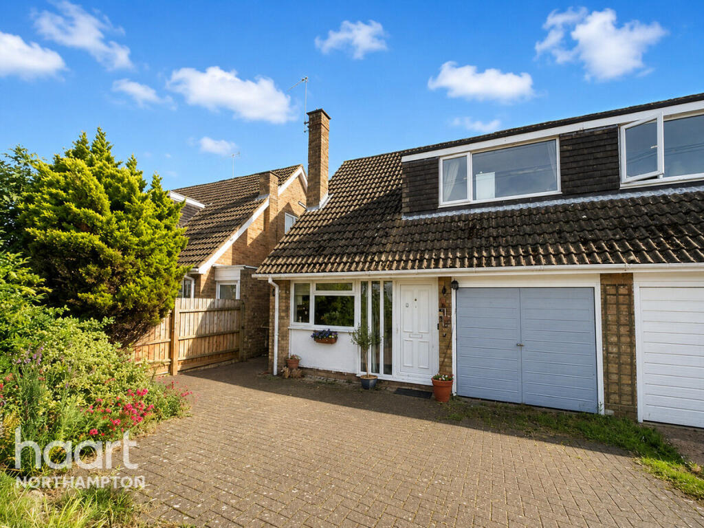 Wantage Close, Northampton - View 2