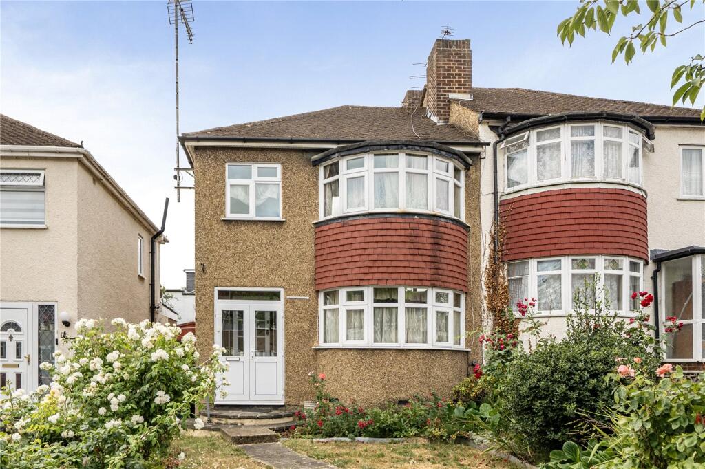 Main image of property: Avondale Avenue, East Barnet, EN4