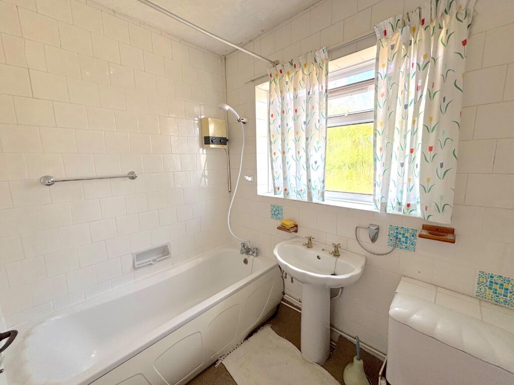 Eastwood Close, High Littleton, Bristol photo 4