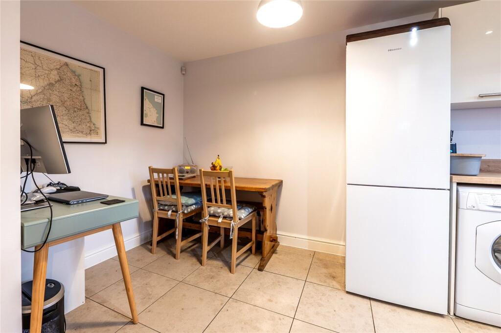 Portway Close, East Hendred, Wantage, Oxfordshire, OX12 photo 3