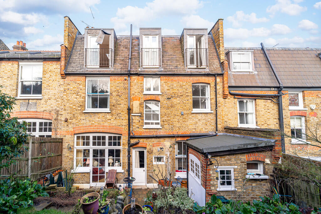 House in London - View 4