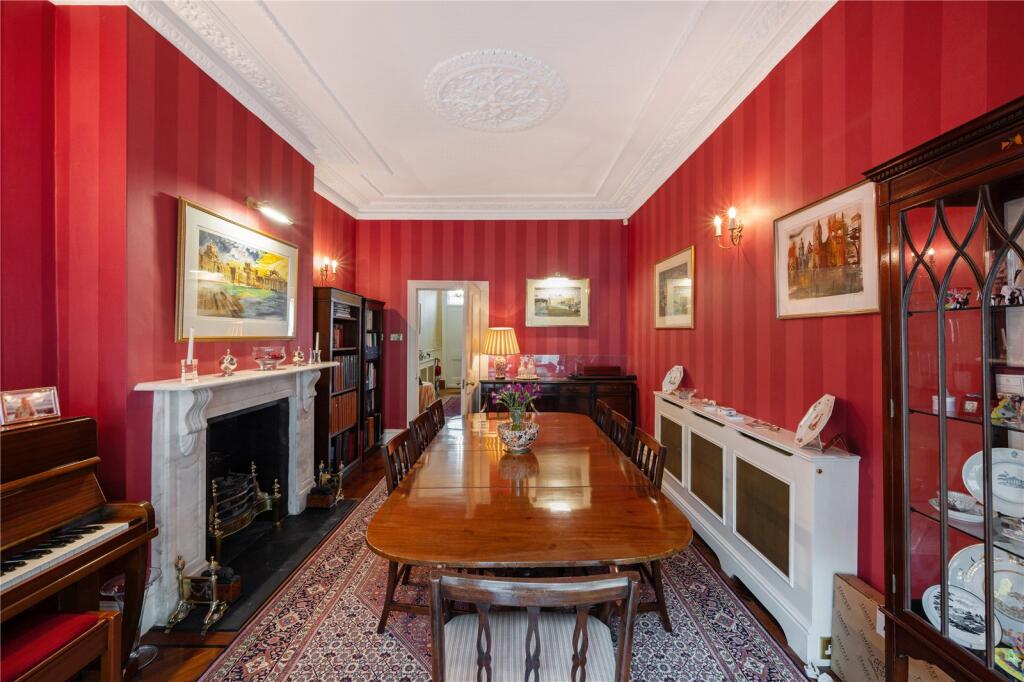 House in London - More