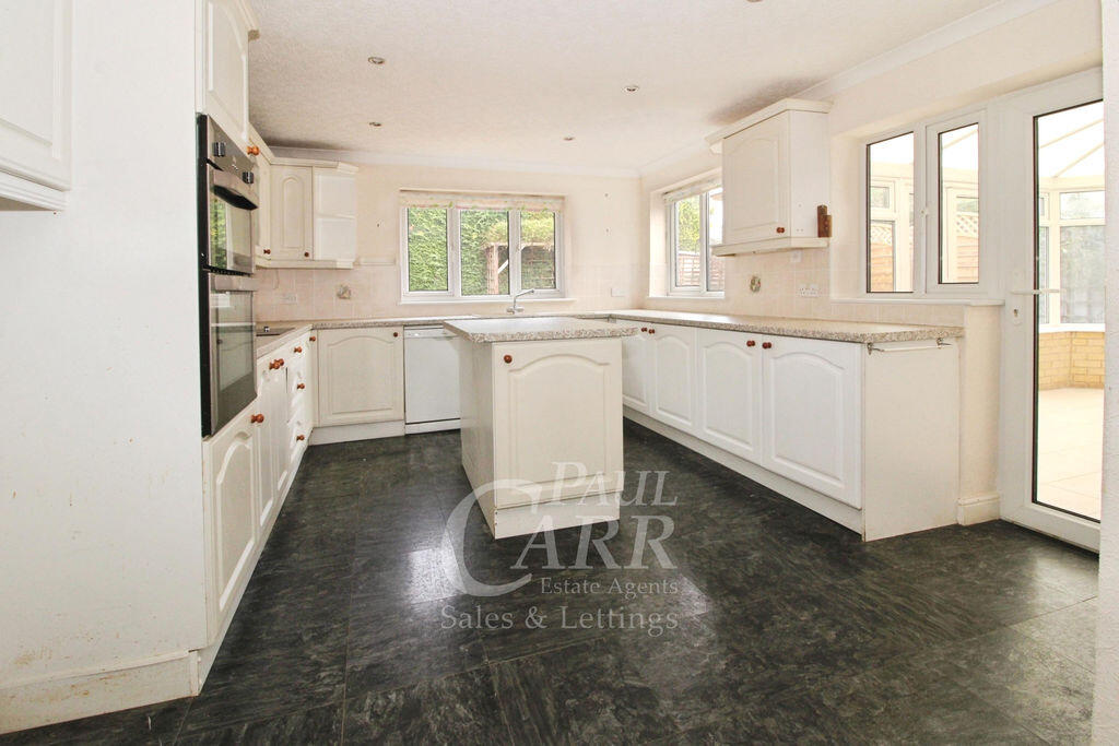 House in Walsall, West Midlands - View 4
