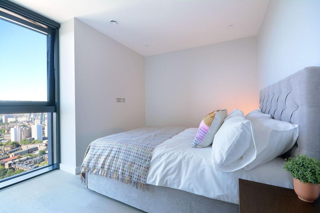 Apartment in London - View 5