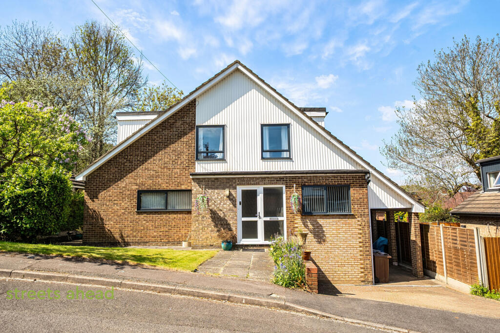 Main image of property: Haycroft Close, Coulsdon, CR5