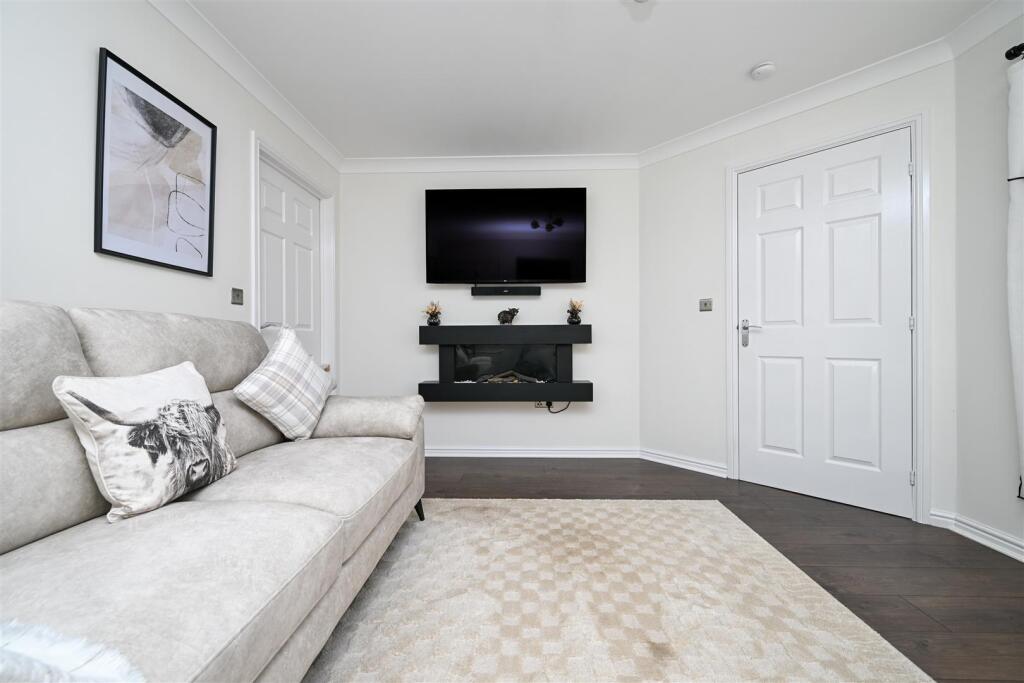 House in Motherwell - View 5