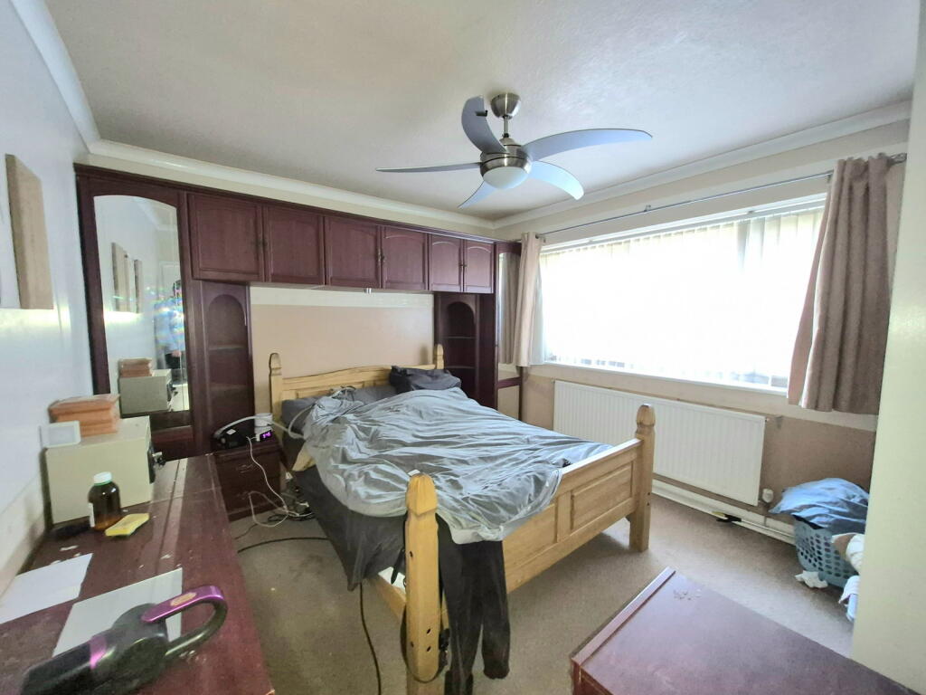 73 Gawsworth Road, Macclesfield SK11 8UF photo 4