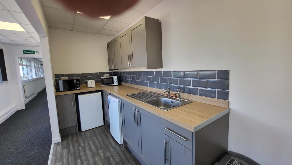 Good quality kitchen