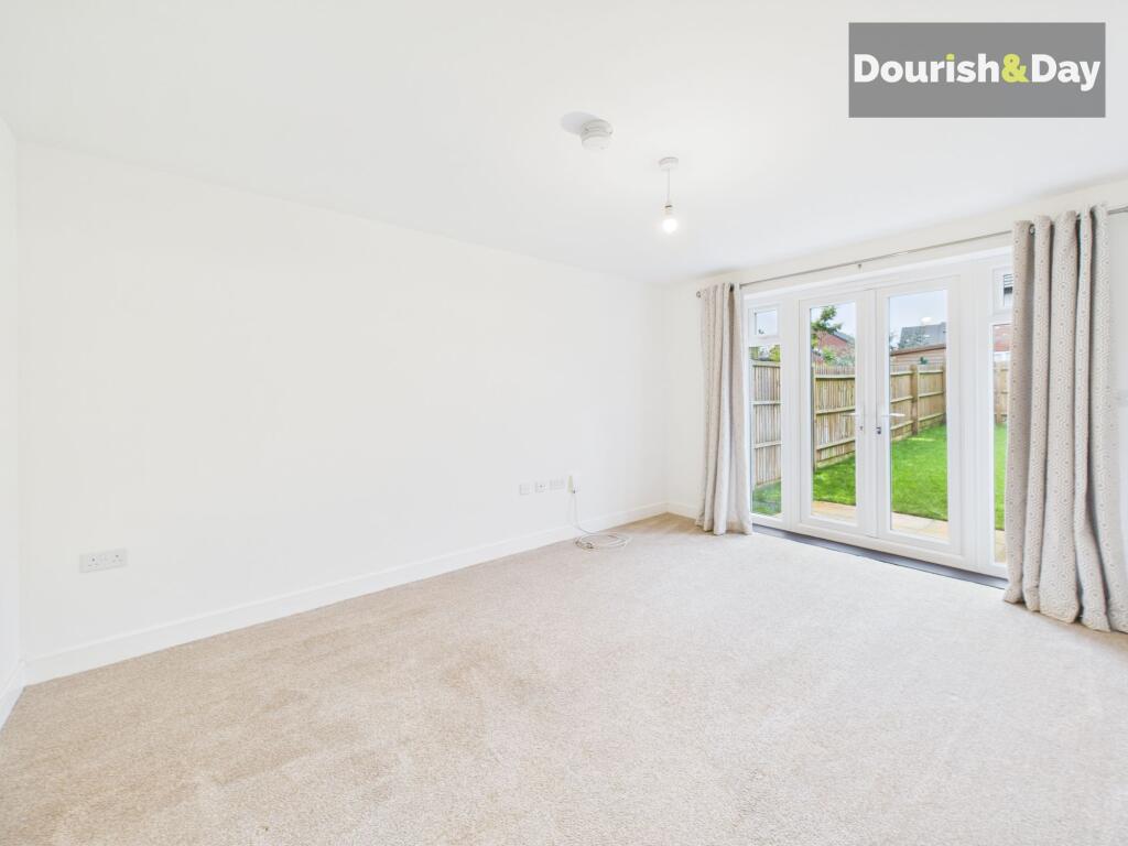 Pickering Croft, Stafford, ST16 photo 2