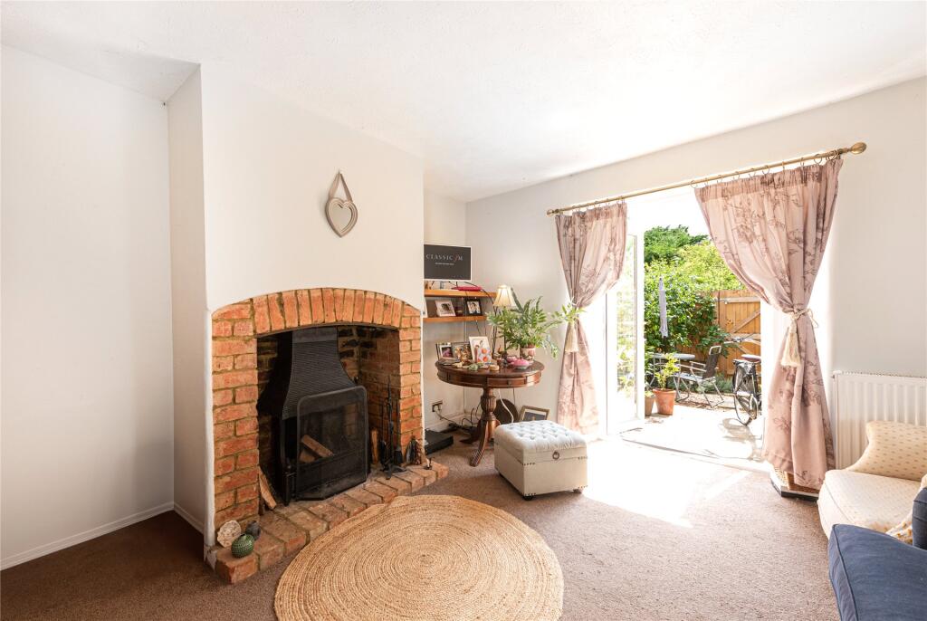 House in Northampton - View 2