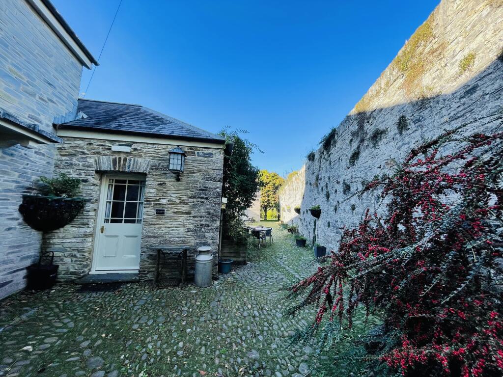 Main image of property: Llangoedmor, Cardigan