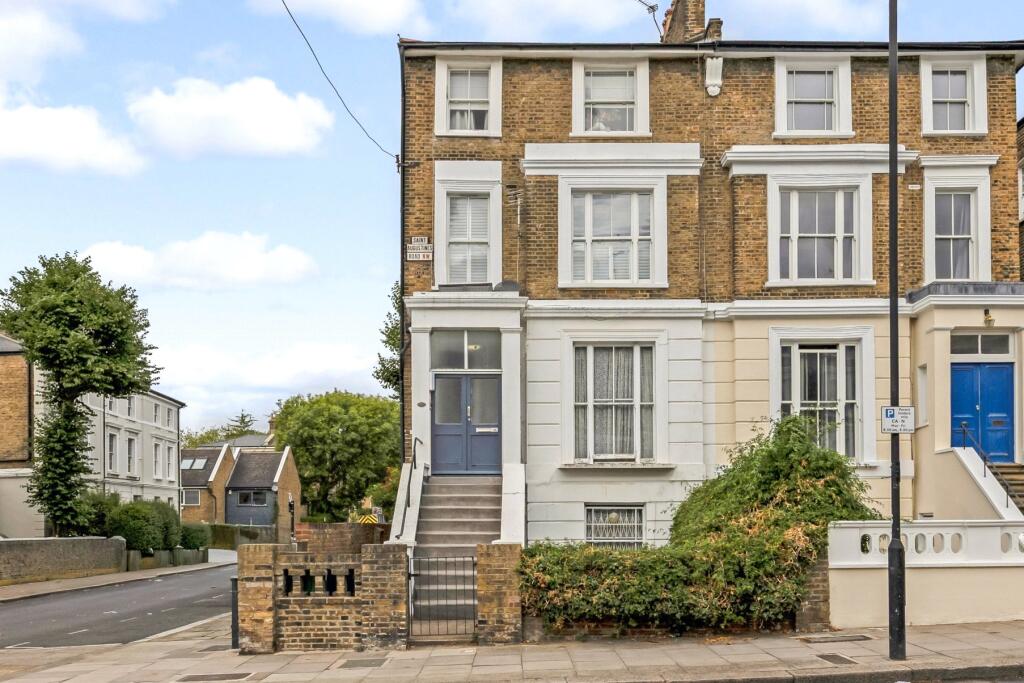 Apartment in London - View 2