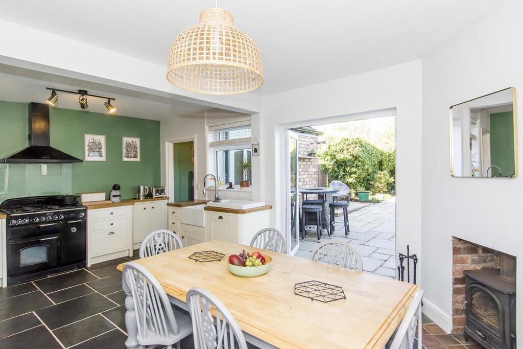 The Headlands, Market Harborough photo 3