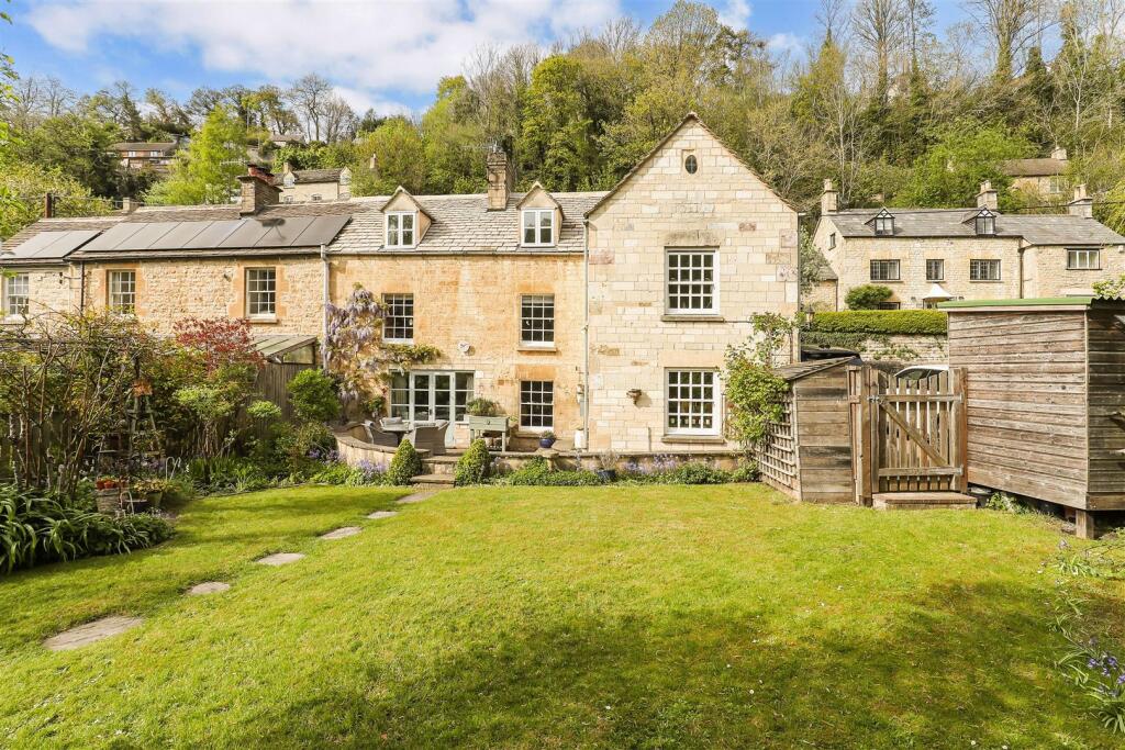 Main image of property: High Street, Chalford, Stroud