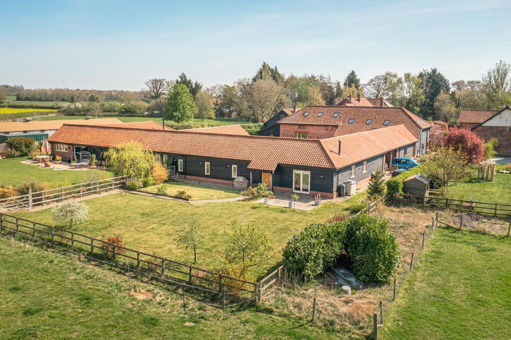 Main image of property: Chain Free in Scoulton