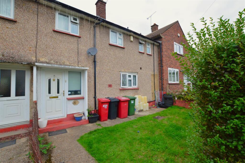 Main image of property: Willoners, Slough