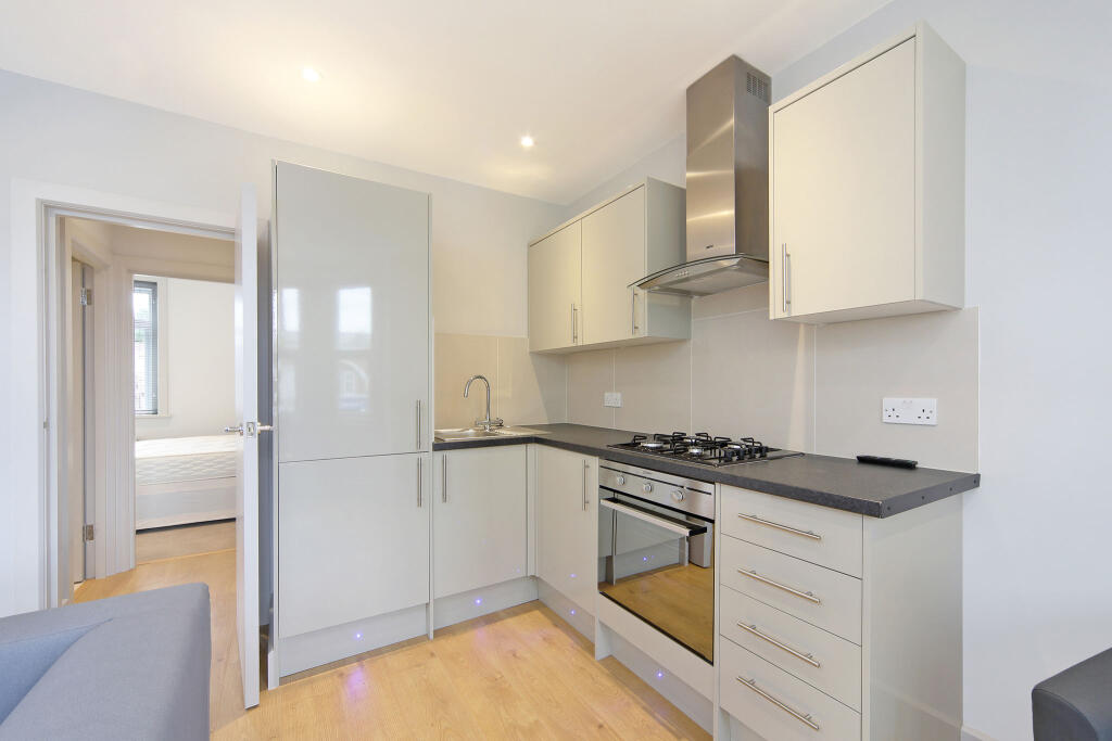 Apartment in London, West Dulwich, West Norwood - View 2