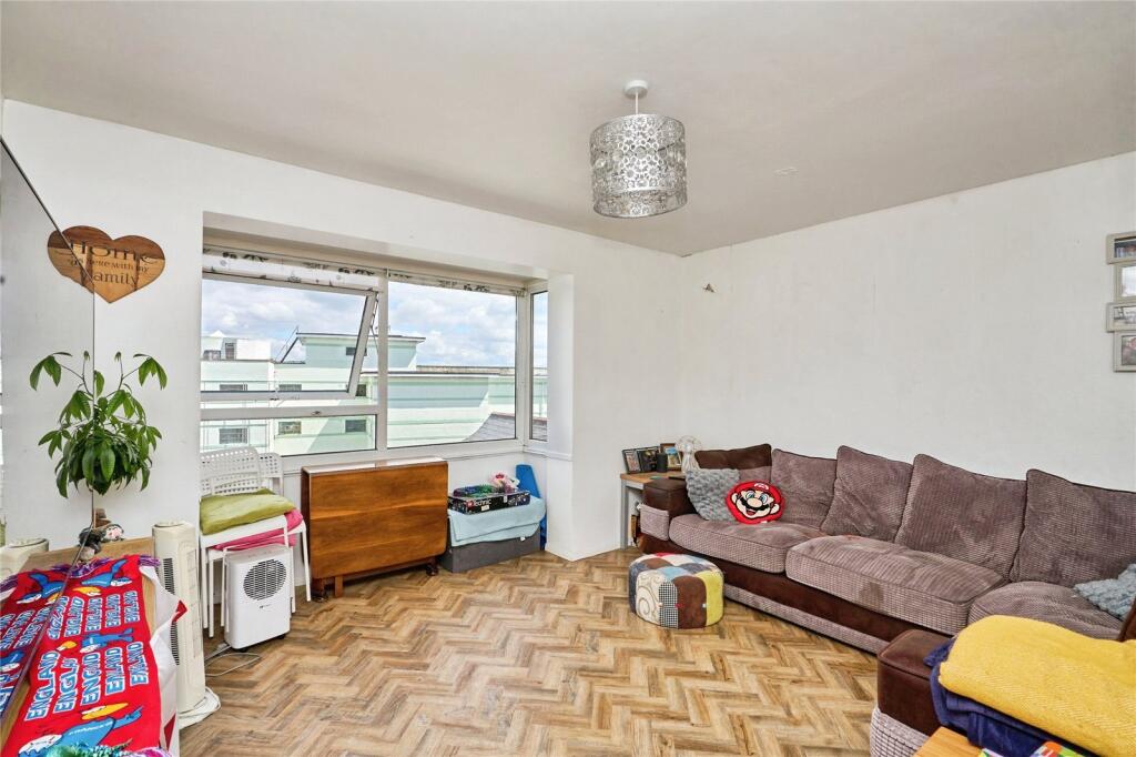 Melville Street, Ryde, Isle Of Wight, PO33 - View 3