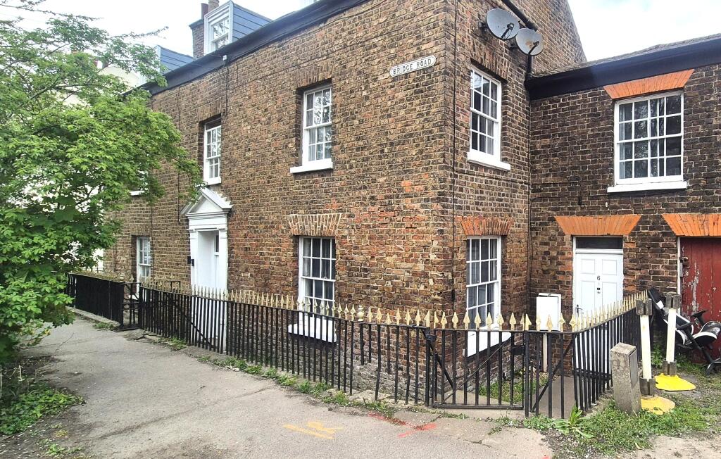 Main image of property: Bridge Road, Sutton Bridge, SPALDING
