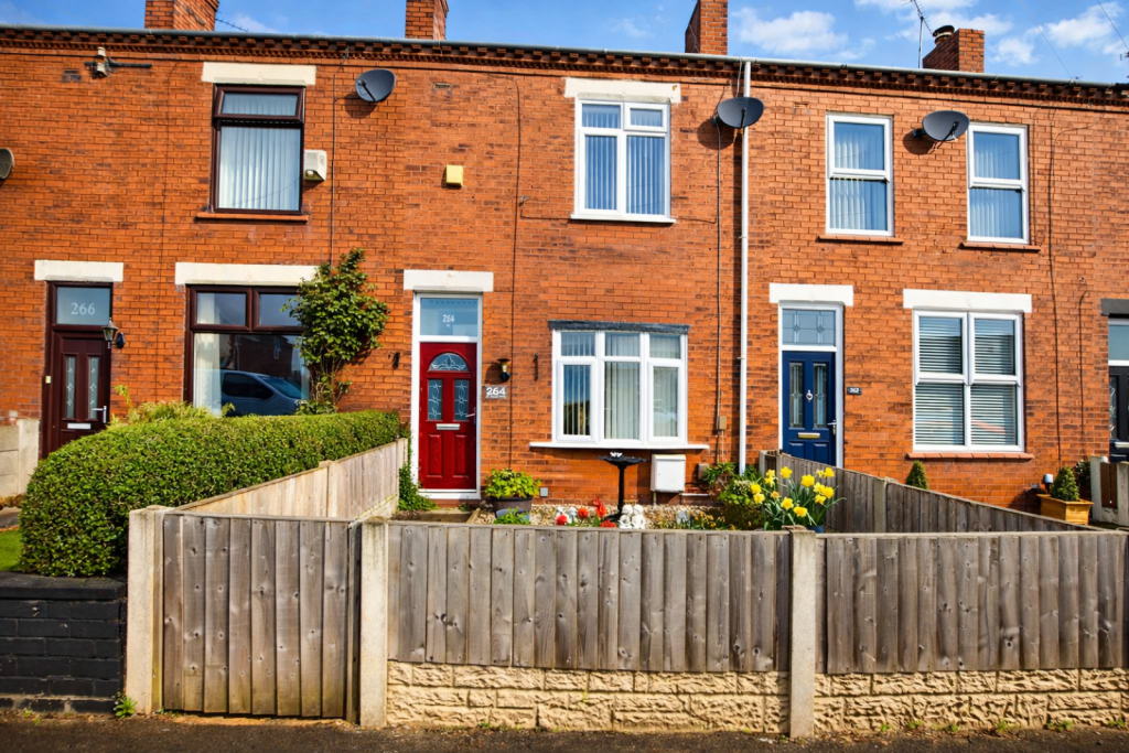 2-bed terraced on St. Helens Road, Leigh, WN7 3PD, £179,950