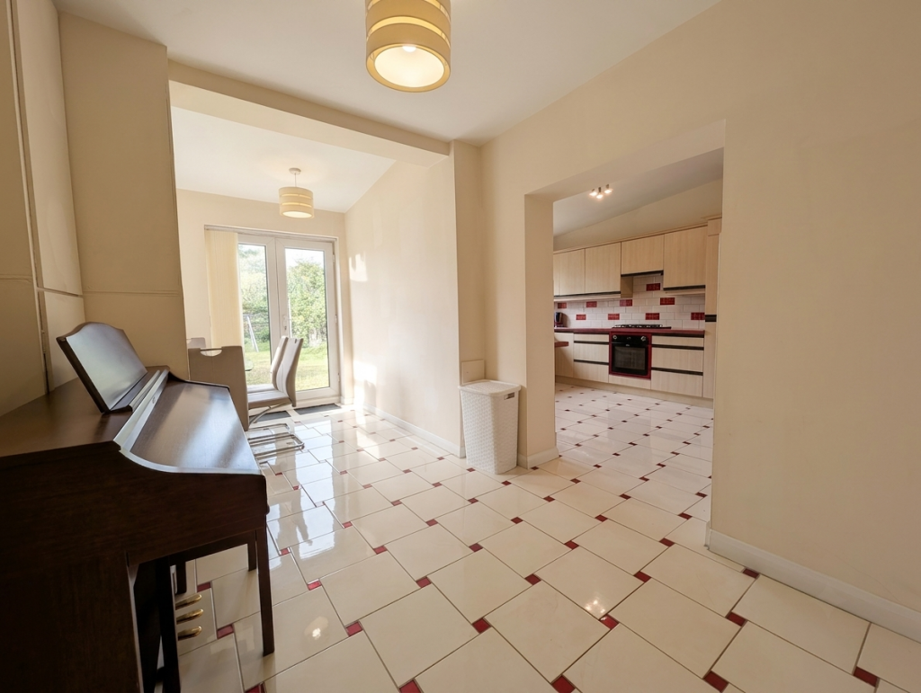 House in Leicester - More