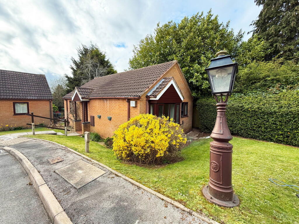Main image of property: Cheyne Gardens, Hall Green, B28 0UH
