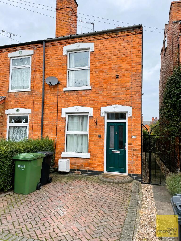 Main image of property: 1 Double En-suite Room - Professionals - McIntyre Road, Worcester