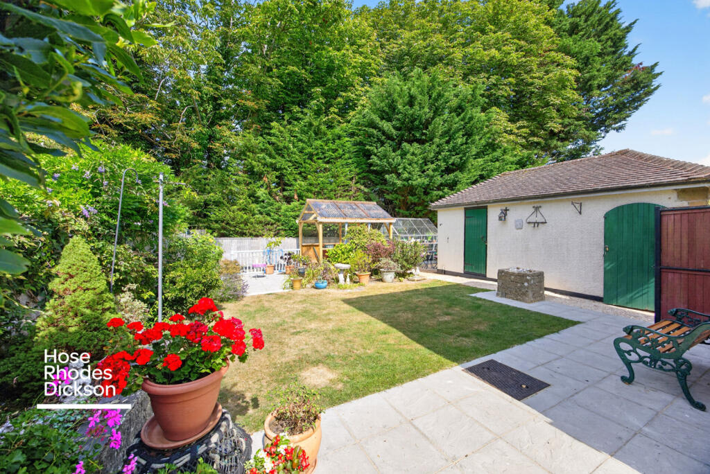 House in Shanklin, Luccombe - View 4