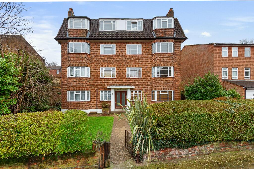 Main image of property: Victoria Crescent, Compton Court Victoria Crescent, SE19