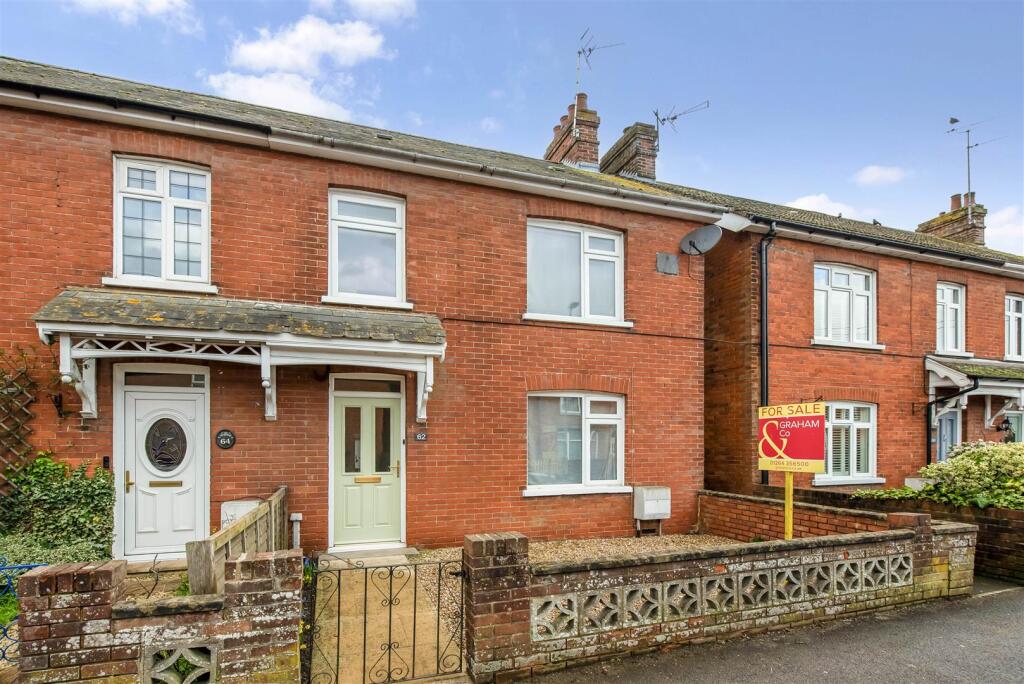 3-bed terraced on Winchester Road, Whitchurch, £380,000