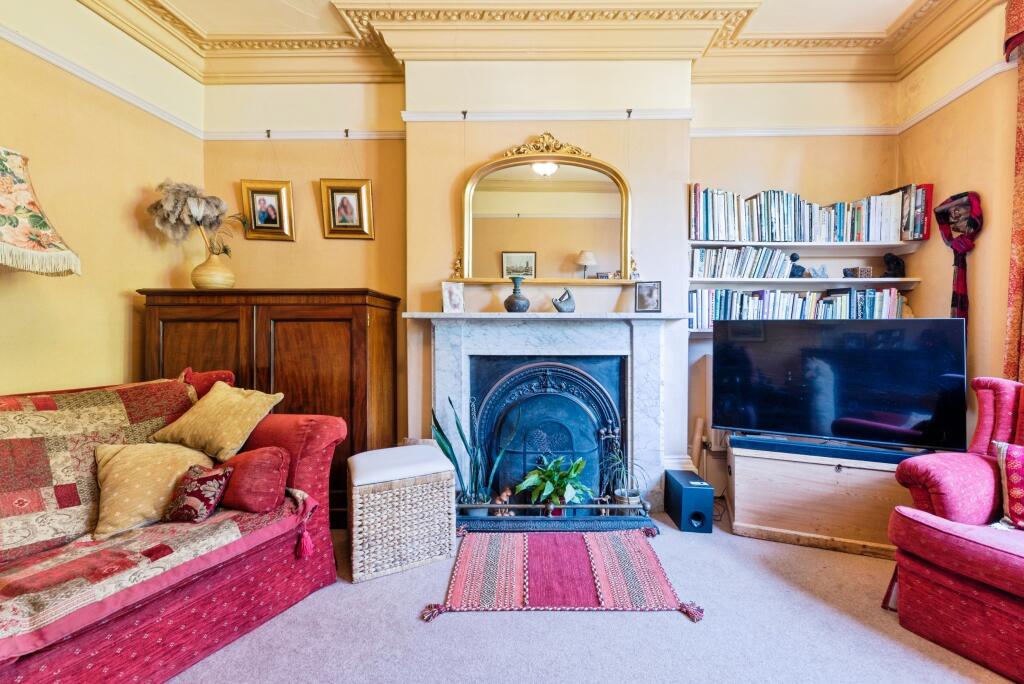 House in North Kesteven, Sleaford - More