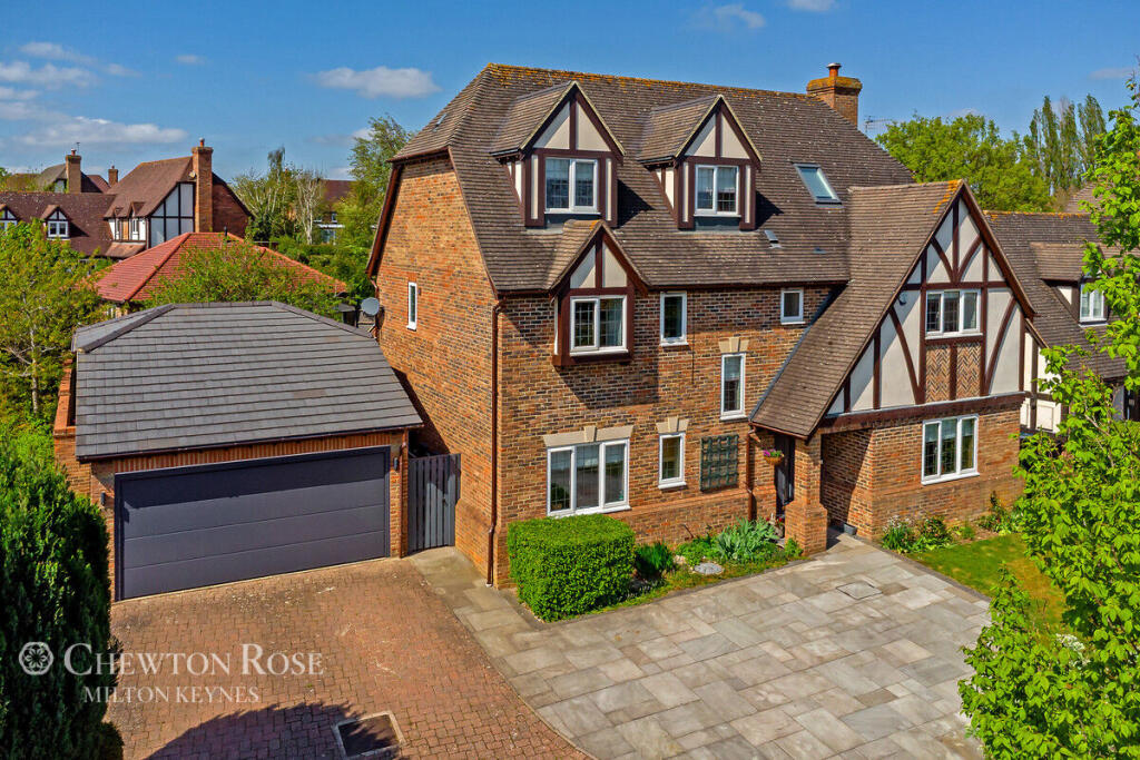 Main image of property: Willets Rise, Shenley Church End
