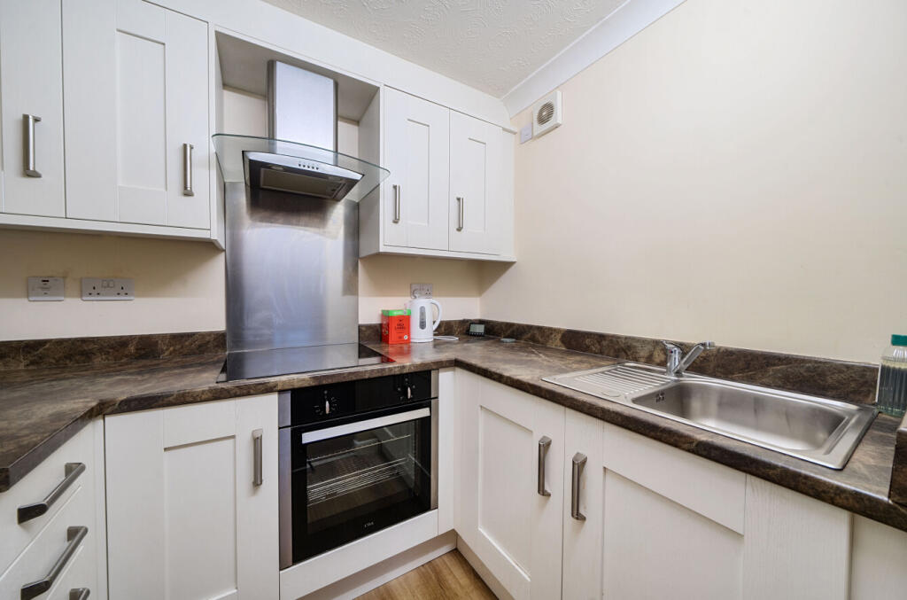 Apartment in Anlaby, Anlaby with Anlaby Common - View 4