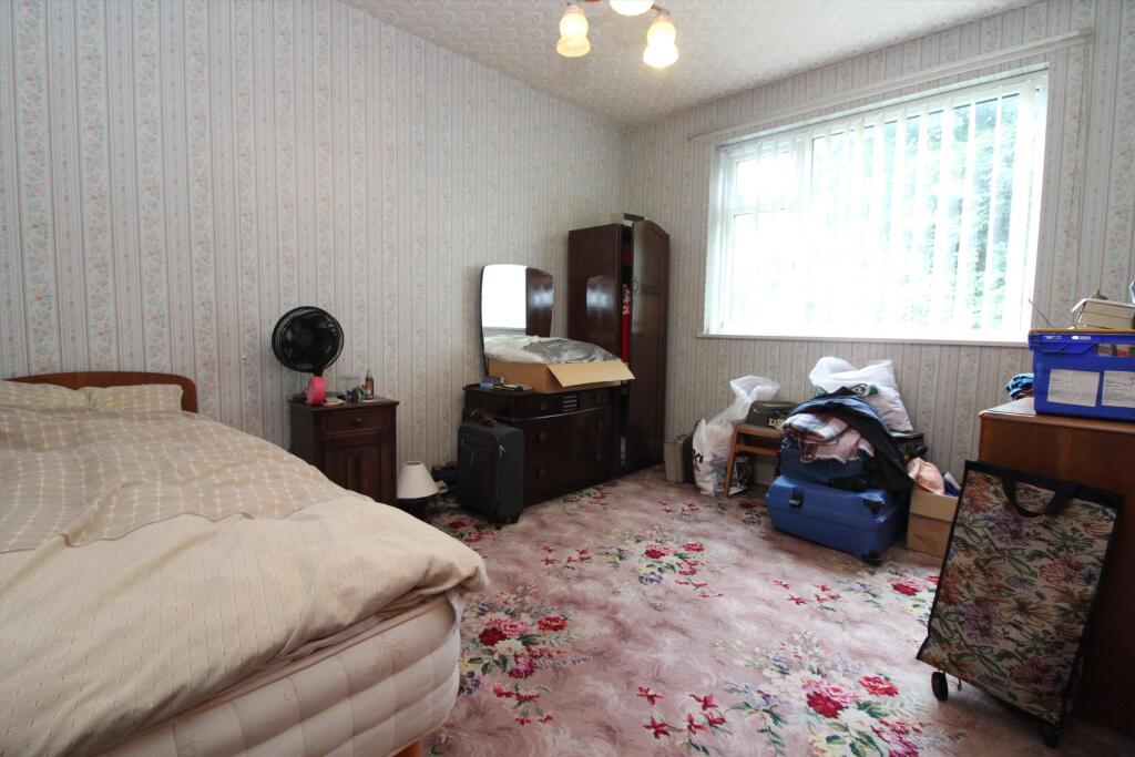 House in Preston, Brownedge, Bamber Bridge - More