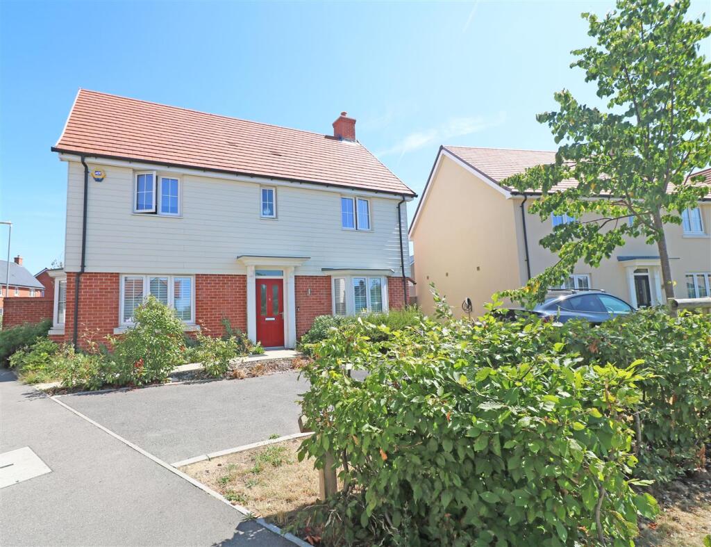 Main image of property: Weale Close, Hatfield Peverel