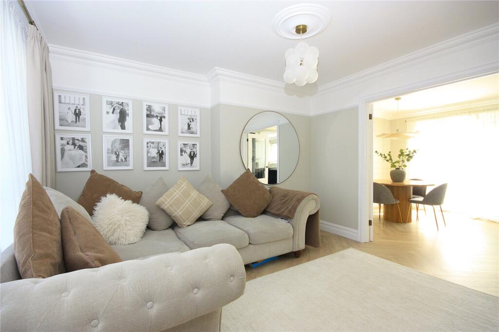 House in Portsmouth - View 3