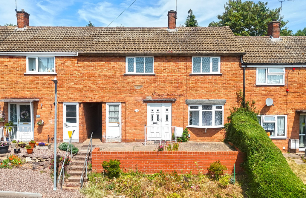 Main image of property: Dale End, Nuneaton, CV10
