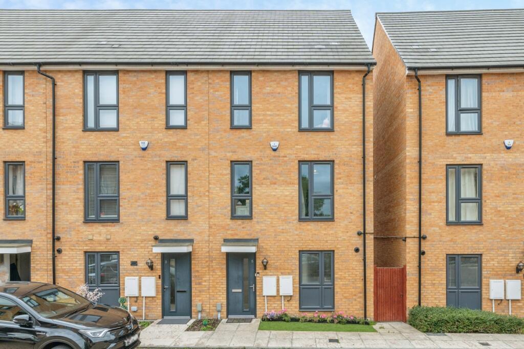 Main image of property: Lance Street, Rainham, Essex, RM13