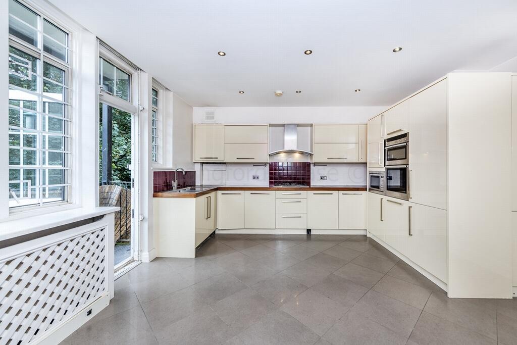 Main image of property: Southwood Lane, Highgate, N6