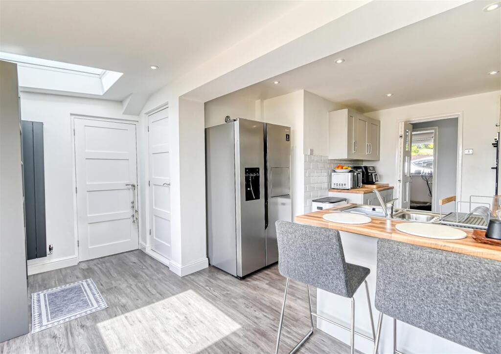 9 Ludlow Heights, Bridgnorth photo 4