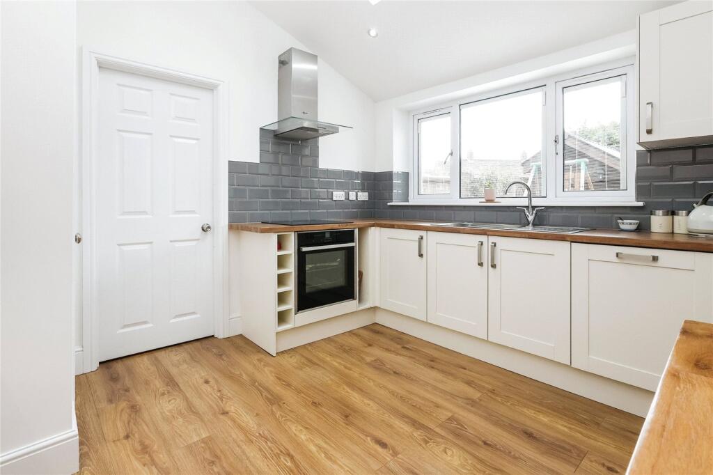 Wirral Road, Birmingham, West Midlands, B31 - More