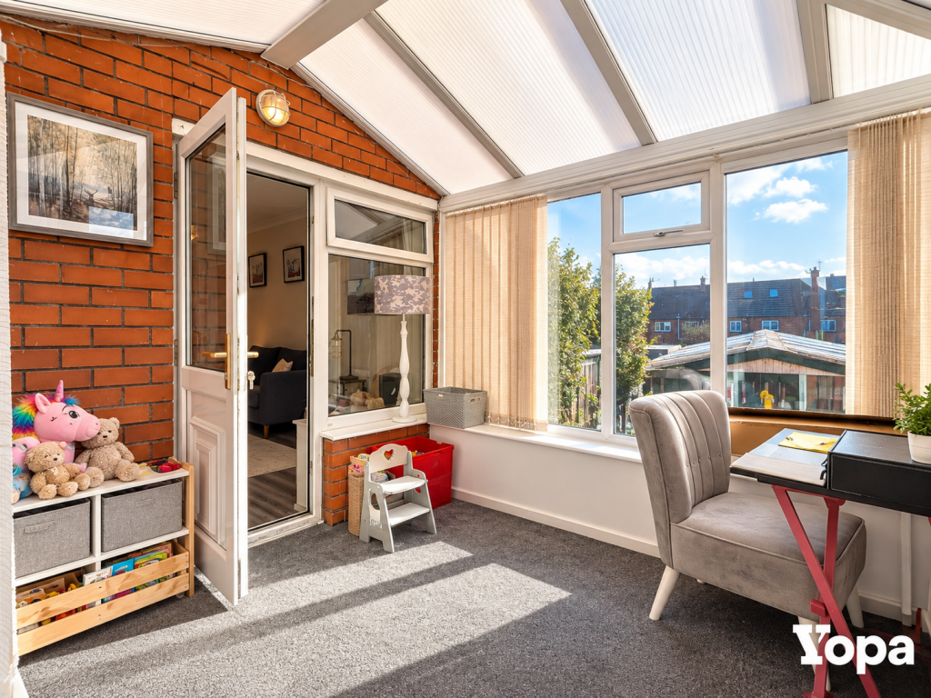 House in Stoke-on-Trent - View 5